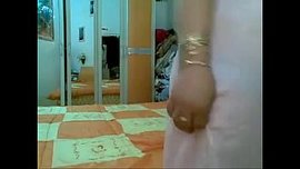 زوجين مصريين يمارسون الجنس في ليلة حمراء 8211; سكس مصري